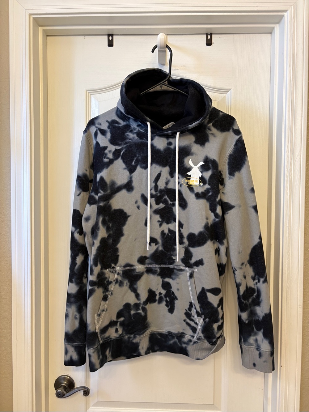 Dutch Bros Sweatshirt